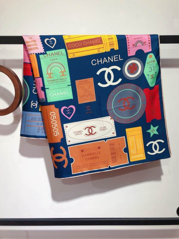 Chanel silk scarf 90X90cm E06 (10)